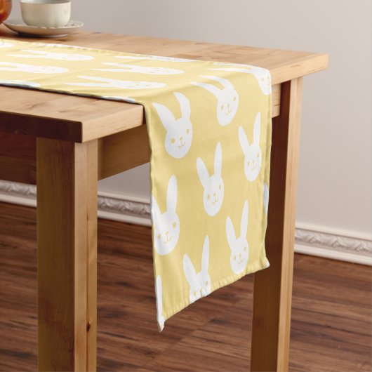 Niedlicher Bunny Table Runner Kurzer Tischläufer (Beispiel)
