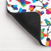 niedlicher bunter Papageienvogel Mousepad (Ecke)