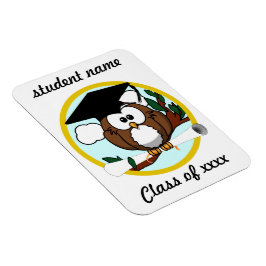 Niedlicher Cartoon Abschluss mit Cap & Diploma Magnet