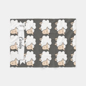 Niedlicher Cartoon Baby Sheep & Name in Script Fleecedecke (Vorderseite (Horizontal))