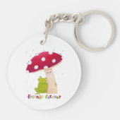 Niedlicher Cartoon, der Frosch und Pilze im Regen  Schlüsselanhänger (Rückseite)