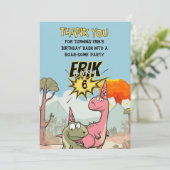 Niedlicher Cartoon Dinosaur Geburtstag Dankeskarte (Stehend Vorderseite)