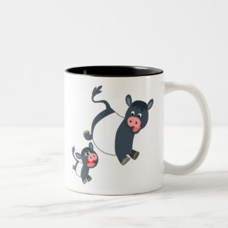 Niedlicher Cartoon Galloway Kuh und Kalb Zweifarbige Tasse