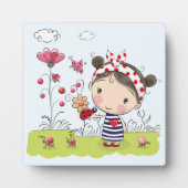 Niedlicher Cartoon Girl mit Ladybug in Garden Scen Fotoplatte (Vorderseite)