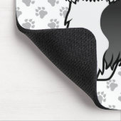 Niedlicher Cartoon-Hund mit schwarzem und weißem S Mousepad (Ecke)