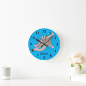 Niedlicher Cartoon-Illustrator Runde Wanduhr (Zuhause)