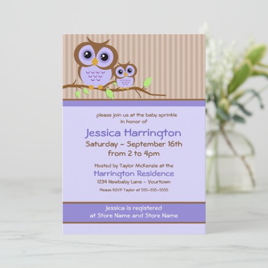 Niedlicher Cartoon Lila Baby Sprinkle Einladungen (Stehend Vorderseite)