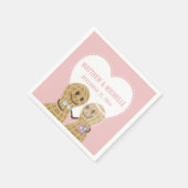 Niedlicher Cartoon Nüsse über einander rosa Hochze Serviette (Ecke)