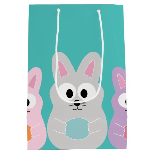 Niedlicher Cartoon Osterhase mit Individuelle Name Mittlere Geschenktüte (Rückseite)