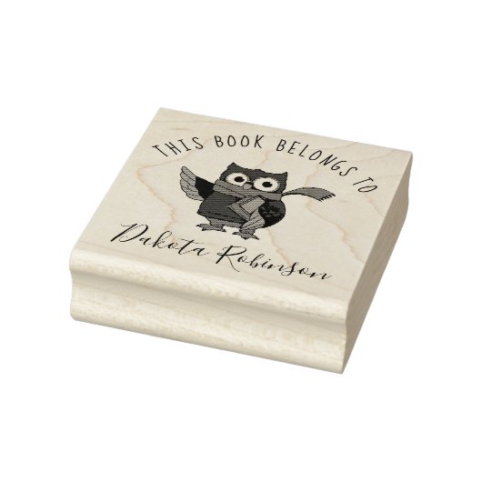 Niedlicher Cartoon Owl Individuelle Name Dieses Bu Gummistempel (Stempel)