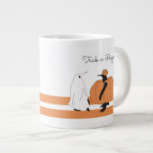 Niedlicher Cartoon Pumpkin Penguin Funny Halloween Jumbo-Tasse (Vorderseite Rechts)