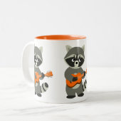 Niedlicher Cartoon Raccoon Gitarre spielen Zweifarbige Tasse (Vorderseite Links)