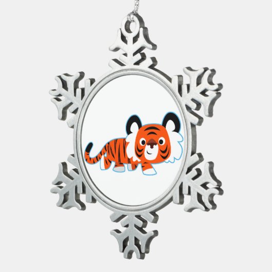Niedlicher Cartoon Tiger auf der Kiefernwalbe Schneeflocken Zinn-Ornament (Rechts)