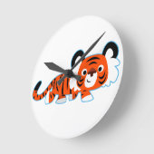 Niedlicher Cartoon Tiger auf der Wanduhr (Winkel)