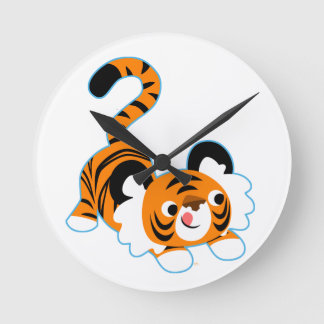 Niedlicher Cartoon-Tiger bereit zu spielen Runde Wanduhr