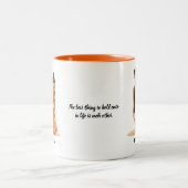 Niedlicher Cartoon von Desi Bride & Groom Indian W Zweifarbige Tasse (Mittel)