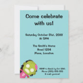 Niedlicher Cartoon Zombie Girl Halloween-Party Einladung (Rückseite)