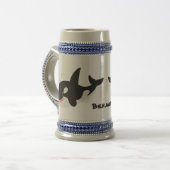 Niedlicher Cartoon zur Illustration von Wal Bierglas (Vorderseite Links)