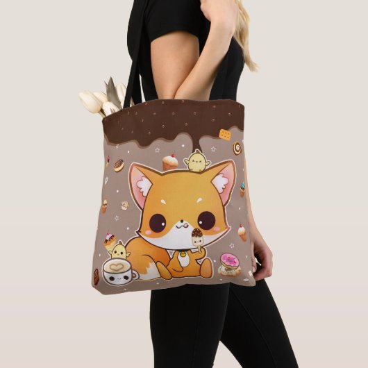Niedlicher chibi Fuchs mit kawaii Eiscreme Tasche (Von Nahem)