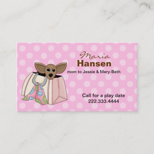 Niedlicher Chihuahua in einer Telefonnummerkarte (Vorderseite)