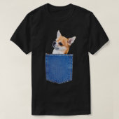 Niedlicher Chihuahua-Pinkeln in der Tasche T-Shirt (Design vorne)