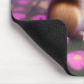 Niedlicher Chipmunk in Blume Mousepad (Ecke)