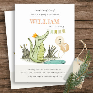 Niedlicher Chomp-Alligator im Sumpf jedes Lebensal Postkarte