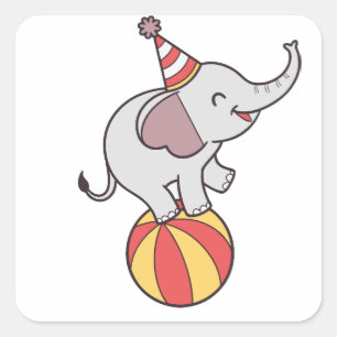 Niedlicher Circus Elephant on Ball - Geburtstagspa Quadratischer Aufkleber
