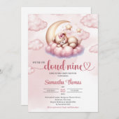 Niedlicher Cloud Nine Teddy Bär, der über dem Mond Einladung (Vorne/Hinten)