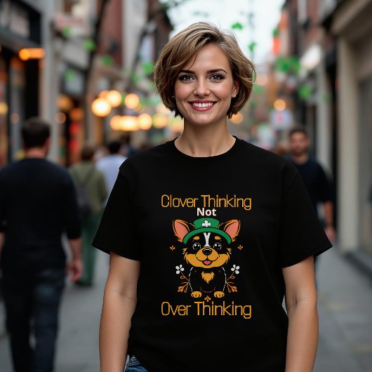 Niedlicher Corgi St. Patrick's Day T-Shirt