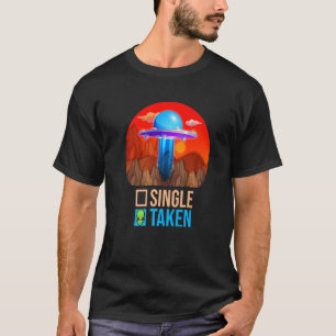 Niedlicher Couple Single oder Alien UFO Valentine T-Shirt