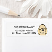 Niedlicher Cream Labradoodle Welpenhund (Insitu)