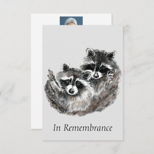 Niedlicher Cuddling-Raccoon für den benutzerdefini Einladung (Vorne/Hinten)