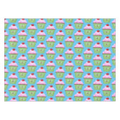 Niedlicher Cupcake Cartoon Tischdecke (Vorderseite (Horizontal))