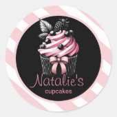 Niedlicher Cupcake Süßbäckerei Giro Pink Streifen Runder Aufkleber (Vorderseite)