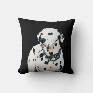 Niedlicher Dalmatiner Hund schwarzer Hintergrund Kissen
