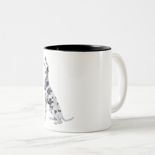 Niedlicher Dalmatiner Hundesitz Zweifarbige Tasse (VorderseiteRechts)