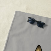 Niedlicher deutscher Schäferhund reserviert Sitzpl Strandtuch (Beispiel)