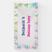 Niedlicher Dinosaurier brüllt Junge Happy Geburtst Banner (Vertikal)