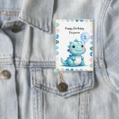 Niedlicher Dinosaurier brüllt Junge Happy Geburtst Button (Insitu)