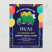 Niedlicher Dinosaurier Grüner Müllwagen Geburtstag Einladungspostkarte (Vorderseite)