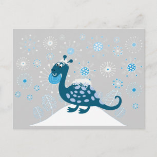 Niedlicher Dinosaurier im Schnee spielen! Postkarte
