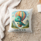 Niedlicher Dinosaurier in einem Heißluftballon Kissen (Decke)