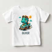 Niedlicher Dinosaurier in einem Rennwagen Personal Baby T-shirt (Vorderseite)