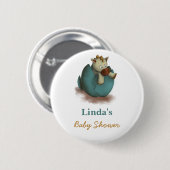 Niedlicher Dinosaurier mit Babydusche Button (Vorne & Hinten)