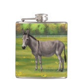 Niedlicher Donkey Gray Burro in Weide Flachmann (Vorderseite)