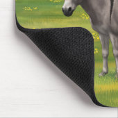 Niedlicher Donkey Gray Burro in Weide Mousepad (Ecke)