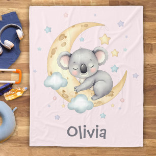 Niedlicher Dreamy Koala auf der Crescent Moon Girl Fleecedecke