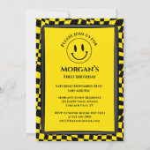 Niedlicher einglücklicher Typ Schachtel Jungen ers Einladung (Rückseite)