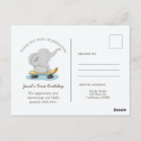 Niedlicher Elefant auf einem Skateboard.